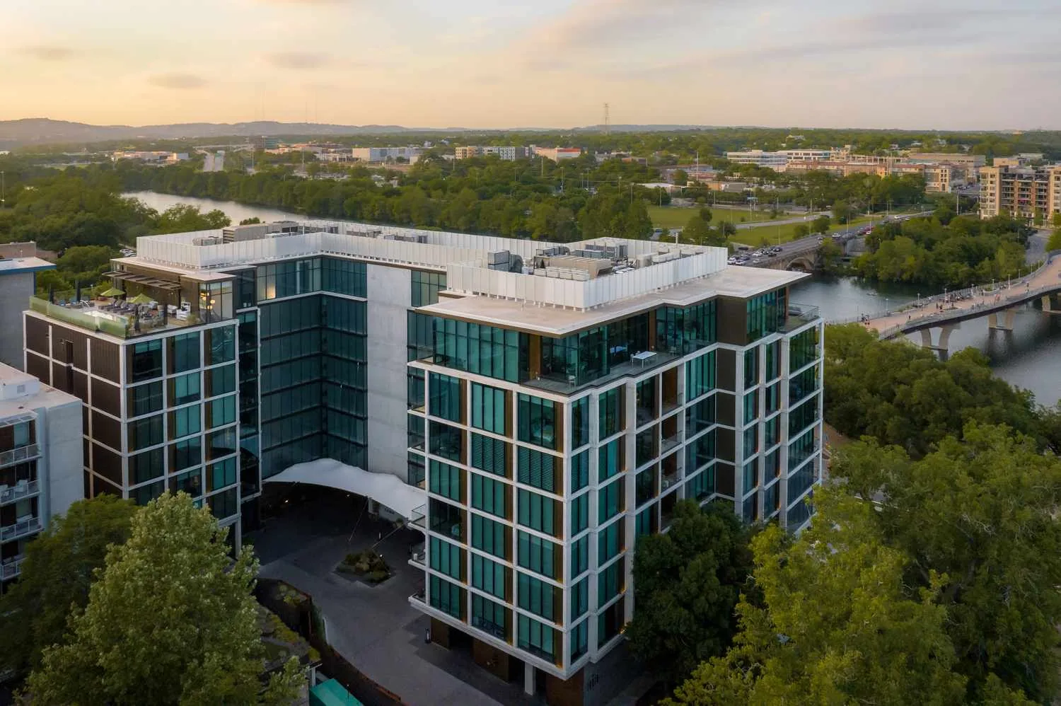 Commercial Roofing for Hotels and Hospitality Groups in Carrollton, TX